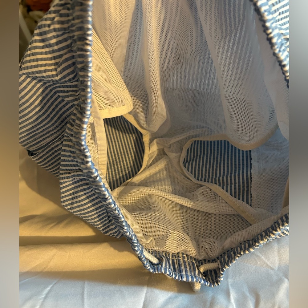 Zara Blue and White Striped Casual Shorts - Picture 4 of 4